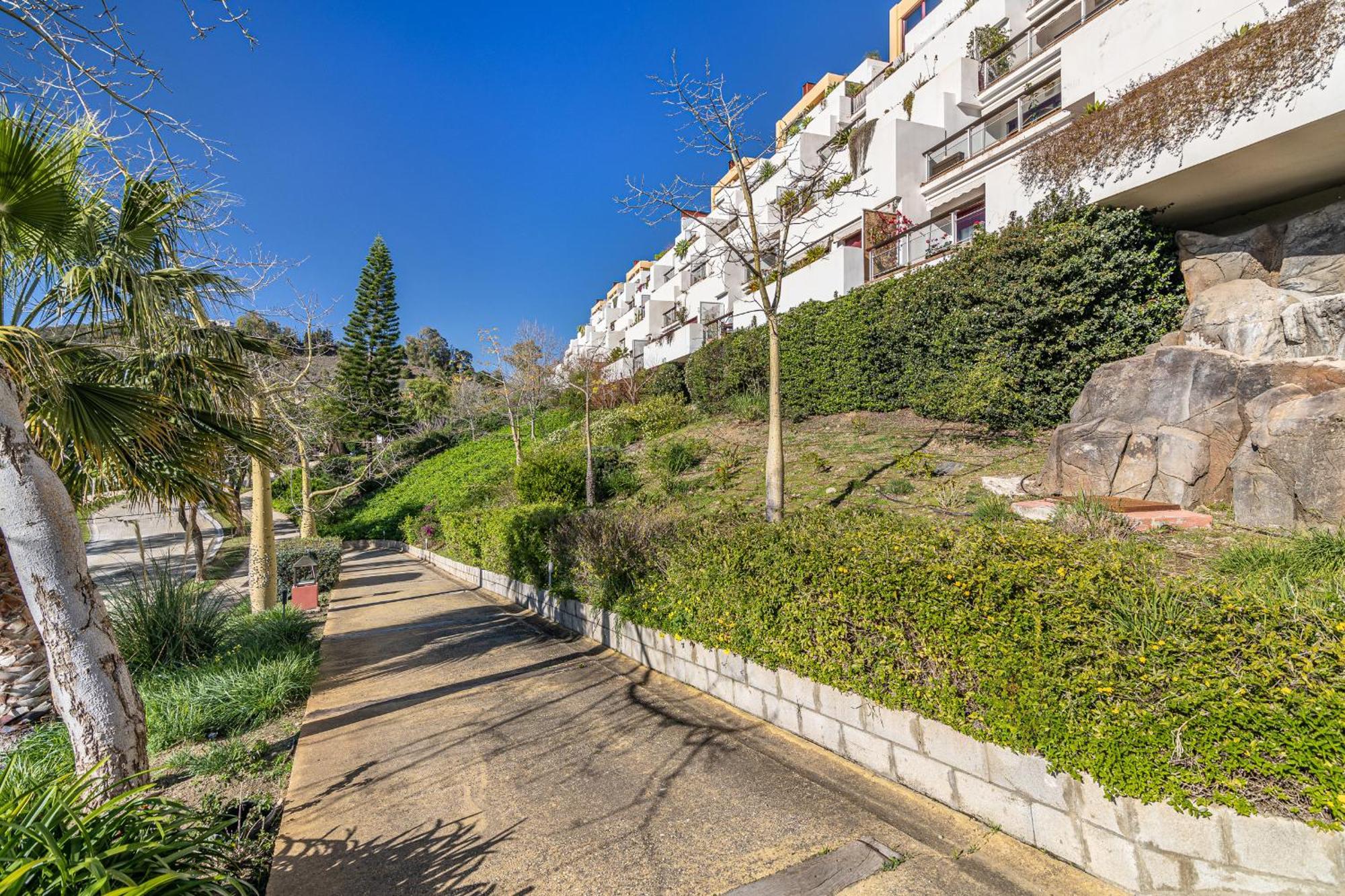 Rentitspain Apartamento Charming Gym, Jacuzzi Y Balcon Estepona Exterior foto