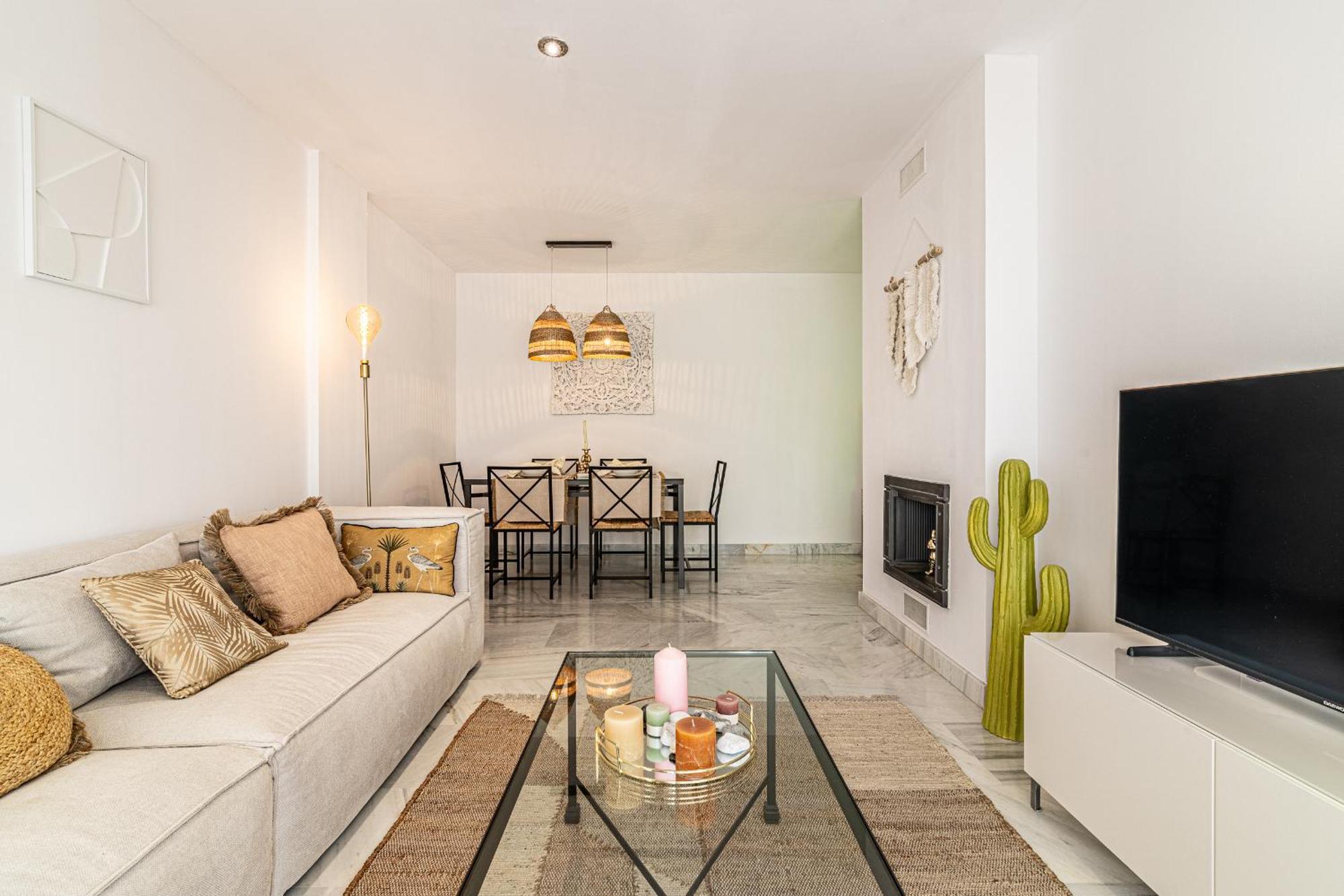 Rentitspain Apartamento Charming Gym, Jacuzzi Y Balcon Estepona Exterior foto